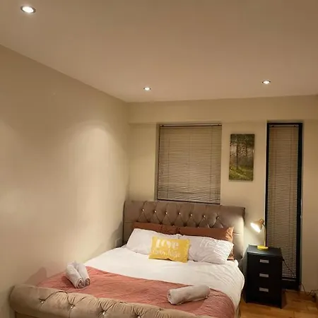 2 Bedrooms, 2 Bathrooms Stunning Penthouse View 아파트